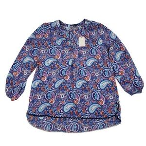 Simply Southern **NWT** Blue paisley blouse with Rick rack trim at hem. Size M